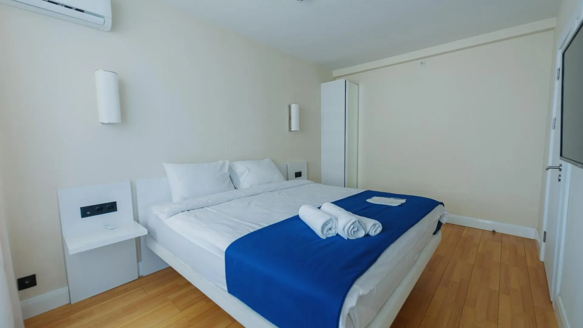 P A N O R A M A Orbi City Aparthoel Sea View Apartment Batumi